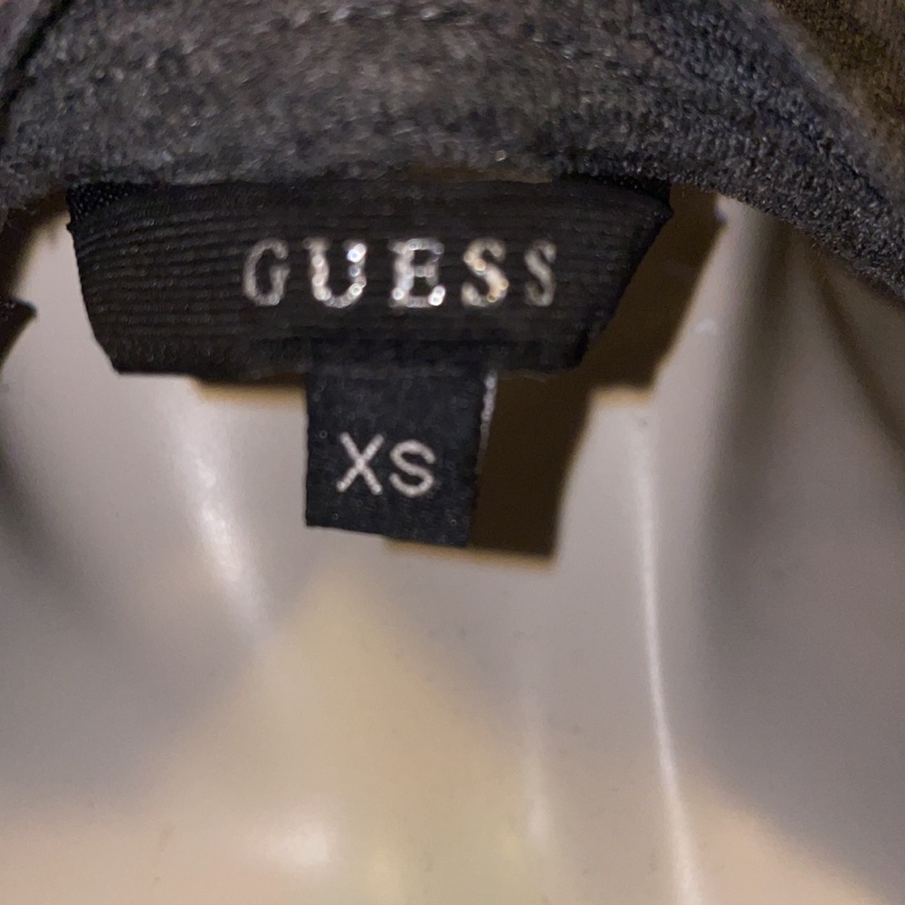 Guess teeshirt - Picture 4 of 5